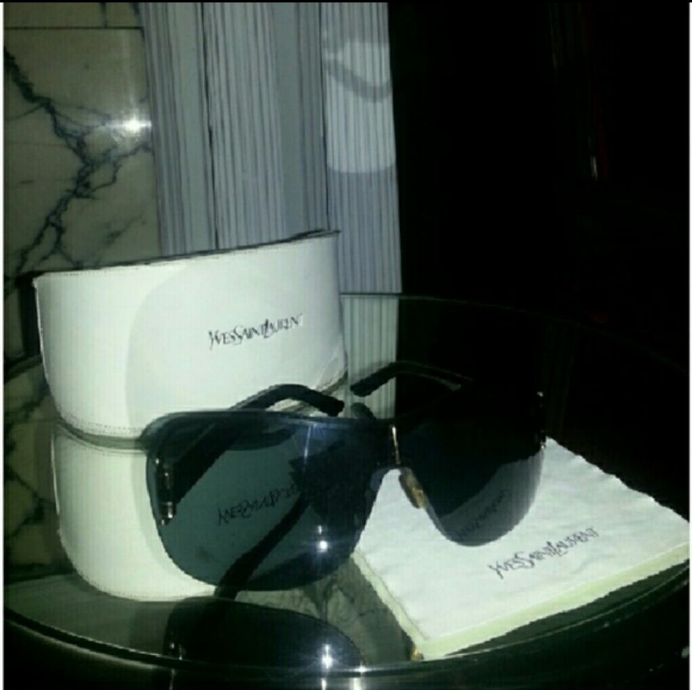 Yves Saint Laurent Oversized Rimless Aviator Lens